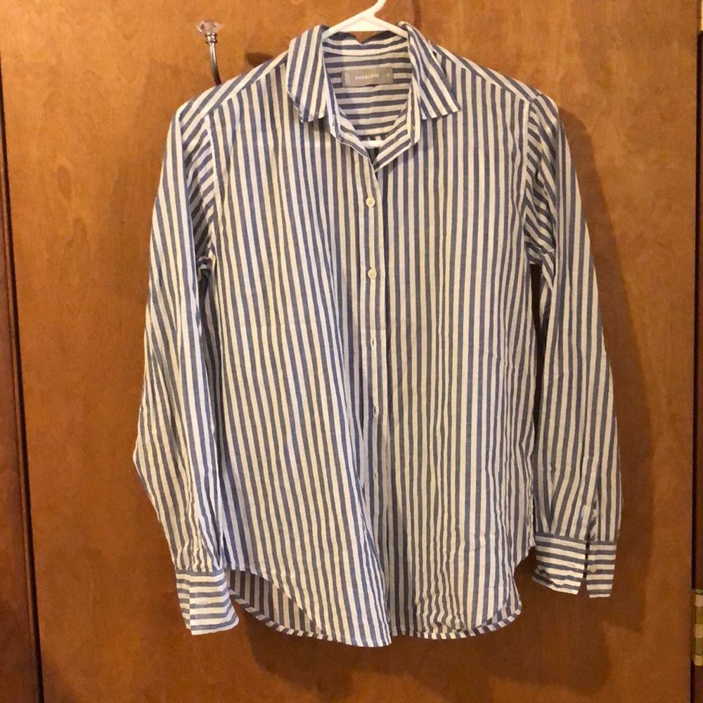 Beautiful light weight blouse.